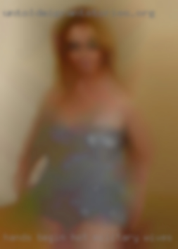 Hands begin hot babes sex picttures military wives looking.