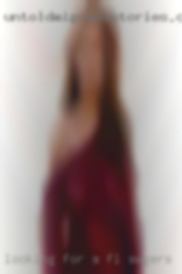 Looking for a cute and funny girl FL swingers.