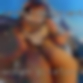 Women Piketon, naked
